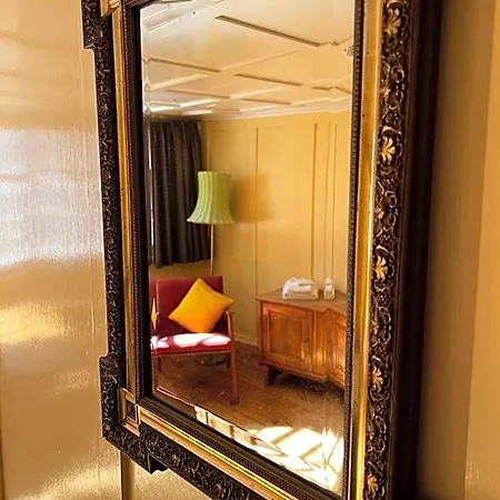 Roessli Hotel *